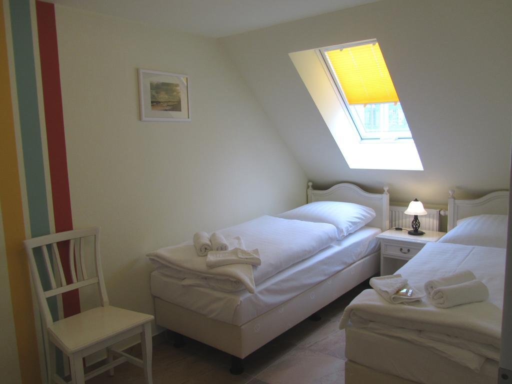 Apartmenthaus Hus Übi by Rujana Ostseebad Ostseebad Binz Zimmer foto